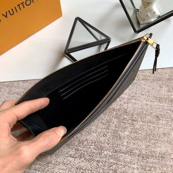 Frstbag ru MÉLANIE LOUIS MM VUITTON POCHETTE 0724